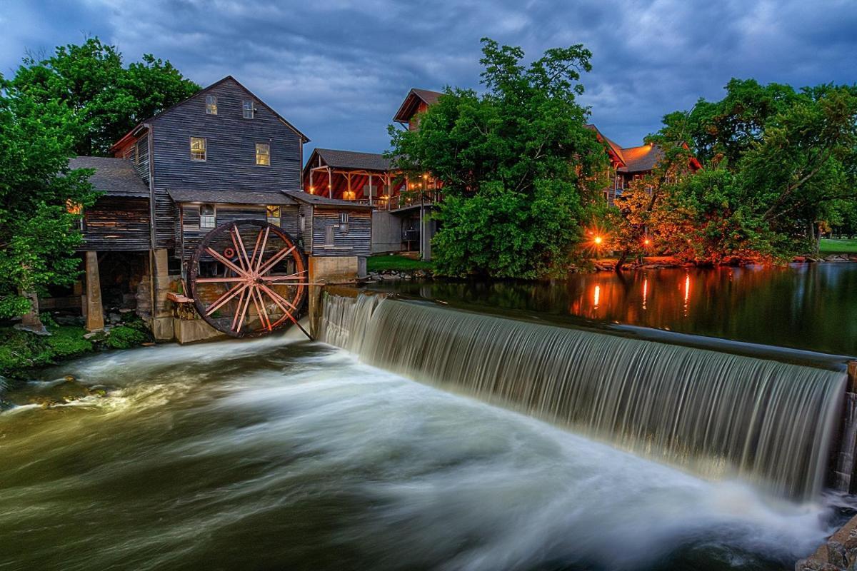 River Song, Near River, Hot Tub, Foosball, Wifi 1089 Free Tickets Each Paid Day, Dollywood And More 세비어빌 외부 사진